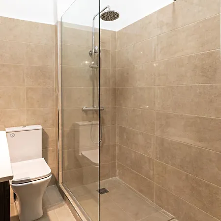 Stylish In The Heart Of Apartman