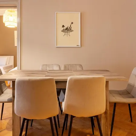 Stylish In The Heart Of * Soluň